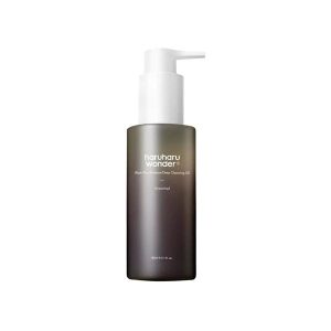 Haruharu Wonder Black Rice Moisture Deep Cleansing Oil for soft, hydrated skin