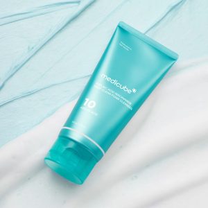 Medicube Azelaic Acid Niacinamide Deep Clean Foam Cleanser 120g